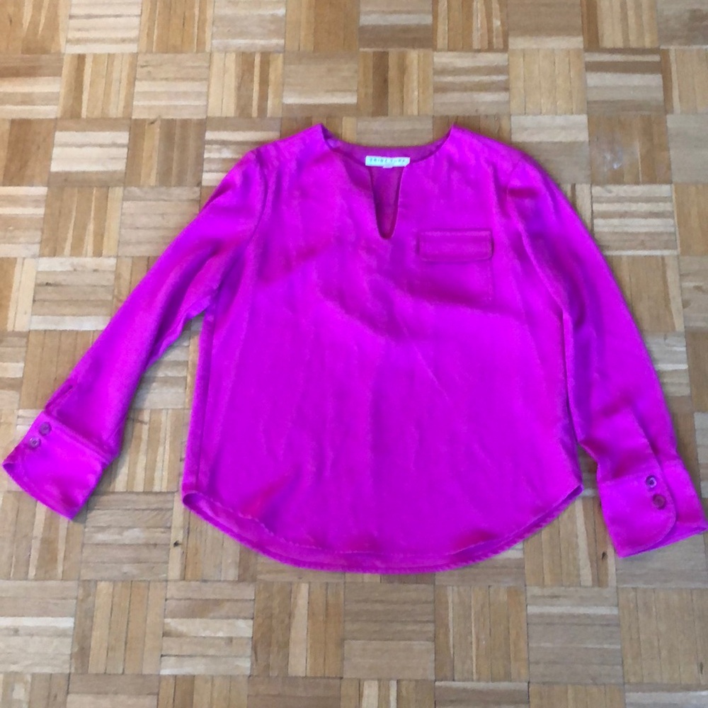 Trina Turk long sleeve pink/purple top with pocket detail. Size large. Worn once